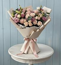 Букет цветов из:  Розы и Лизиантусы в Темижбекской