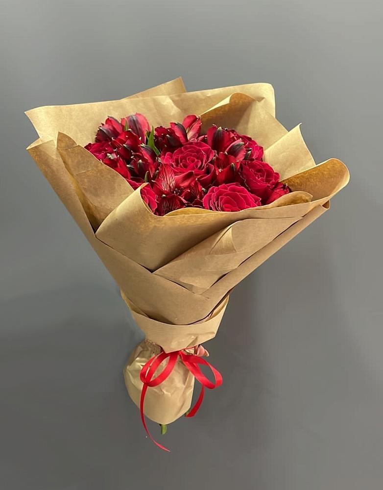 Букет цветов из: Альстромерии и Розы в Темижбекской