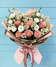 Букет цветов из:  Розы, Альстромерии и Лизиантусы #REPLACE_PRED# Темижбекской