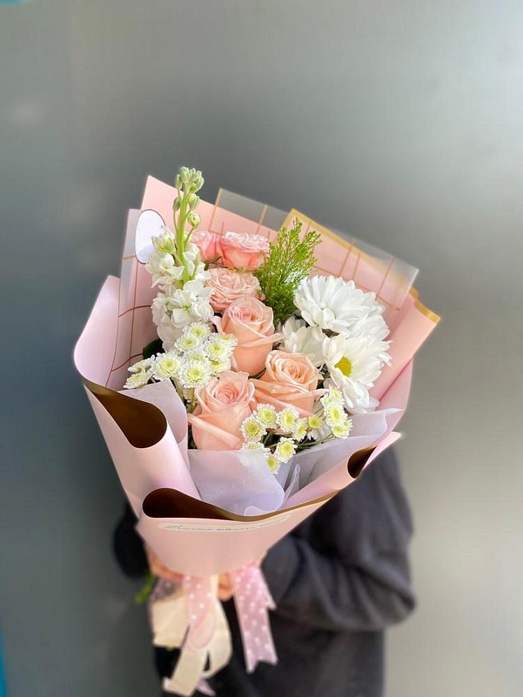 Букет цветов из: Хризантемы и Розы в Темижбекской