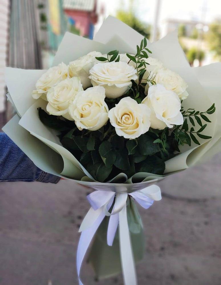 Букет Белые розы Проуд в Темижбекской