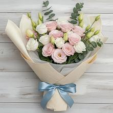 Букет цветов из:  Лизиантусы #REPLACE_PRED# Темижбекской