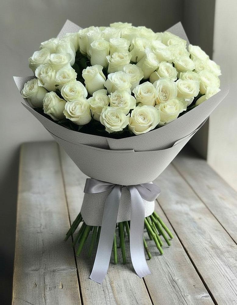 Букет 35 Белых роз в Темижбекской