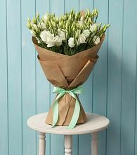 Букет цветов из:  Лизиантусы в Темижбекской