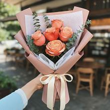 Букет цветов из:  Розы #REPLACE_PRED# Темижбекской