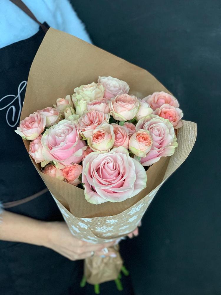 Букет цветов из: Хризантемы и Розы в Темижбекской