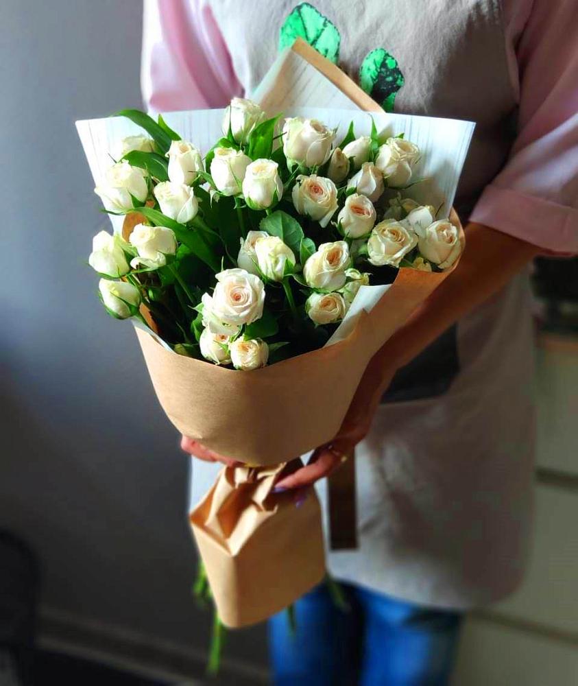 Букет цветов из: Розы в Темижбекской