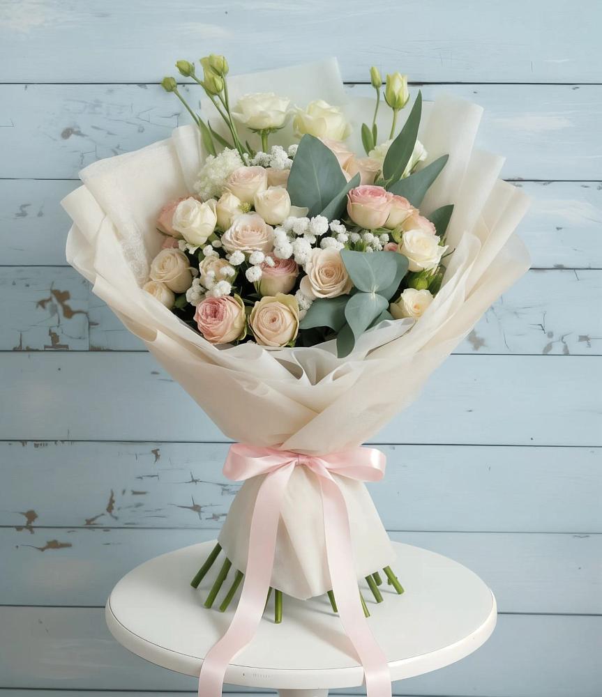 Букет цветов из: Розы и Лизиантусы в Темижбекской