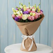 Букет цветов из:  Лизиантусы в Темижбекской