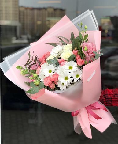 Букет цветов из: Розы, Лизиантусы и Хризантемы в Темижбекской
