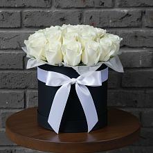 Цветочная композиция из Розы в шляпной коробке в Темижбекской